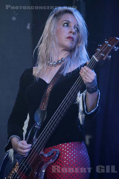WHITE HILLS - 2013-10-15 - PARIS - Divan du Monde - 